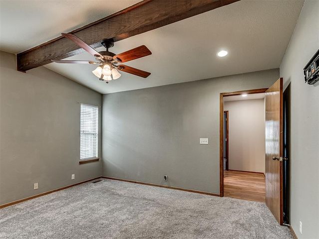 712 N Edgewood Terrace, Mustang, OK 73064