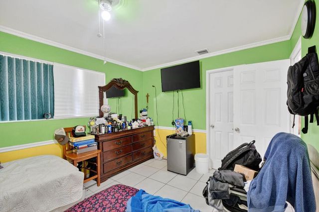 1007 Almeria Road, West Palm Beach, FL 33405