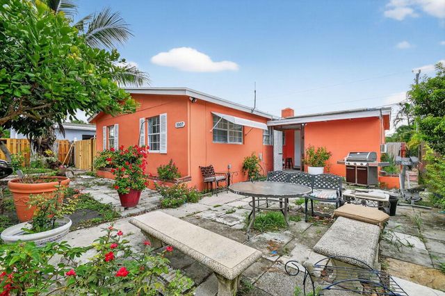 1007 Almeria Road, West Palm Beach, FL 33405