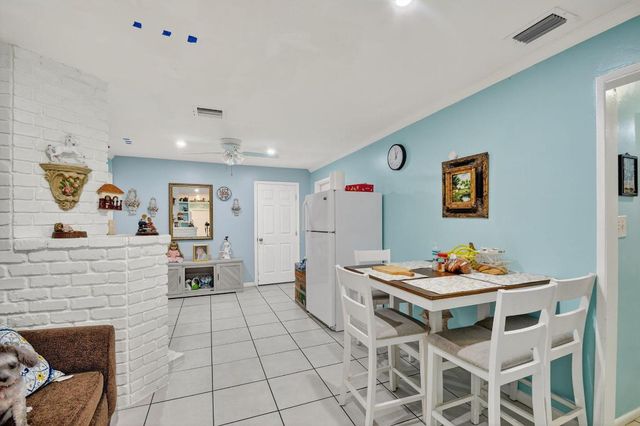 1007 Almeria Road, West Palm Beach, FL 33405