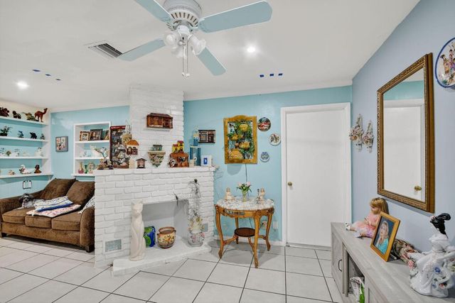 1007 Almeria Road, West Palm Beach, FL 33405