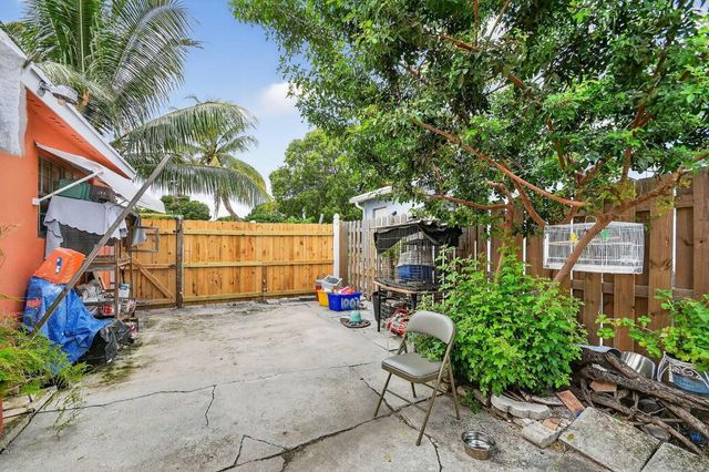 1007 Almeria Road, West Palm Beach, FL 33405