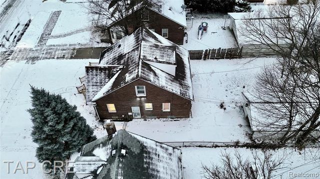 11991 Lakepointe Street, Detroit, MI 48224