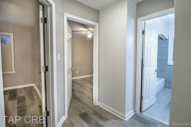 11991 Lakepointe Street, Detroit, MI 48224