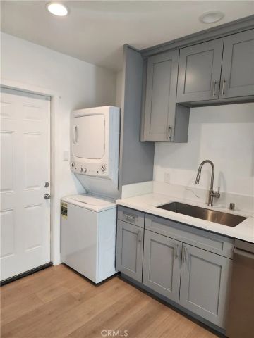 172 N Bonnie Avenue 1, Pasadena, CA 91106