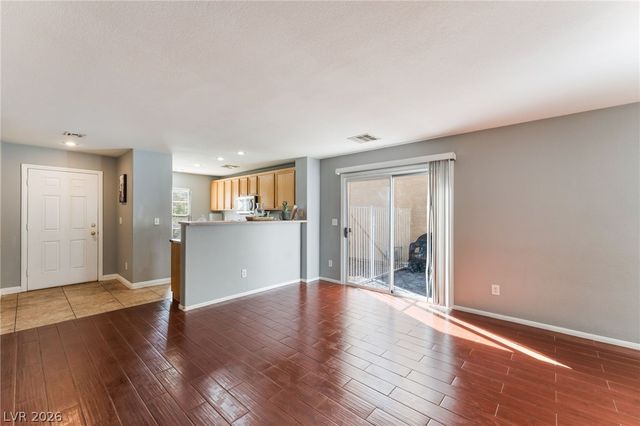 1255 Orchard View Street, Las Vegas, NV 89142