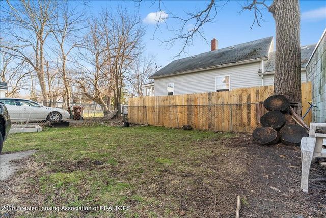 908 N Pine Street, Lansing, MI 48906