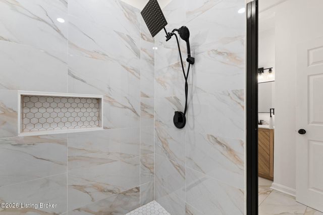 322 E Breckinridge St, Louisville, KY 40203