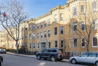 141 Chiswick Rd 3, Boston, MA 02135