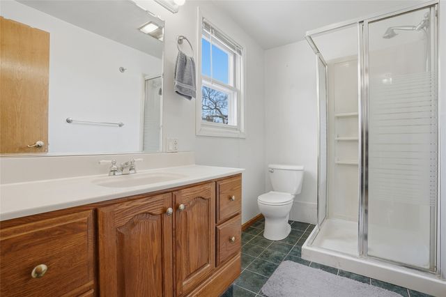 201 7th Avenue NW, Mt Vernon, IA 52314