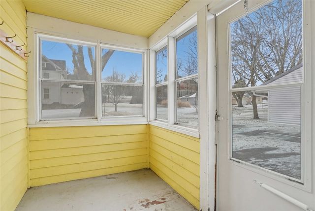 201 7th Avenue NW, Mt Vernon, IA 52314