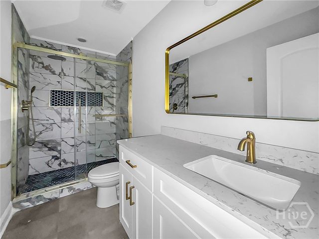 1612 REYNOLDS Street, Savannah, GA 31401