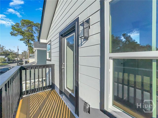 1612 REYNOLDS Street, Savannah, GA 31401