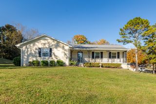 221 Jackson Heights Rd, Columbia, TN 38401