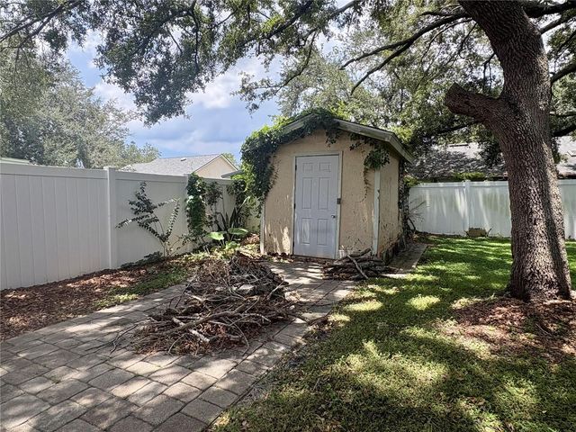 1021 ALPUG AVENUE, Oviedo, FL 32765