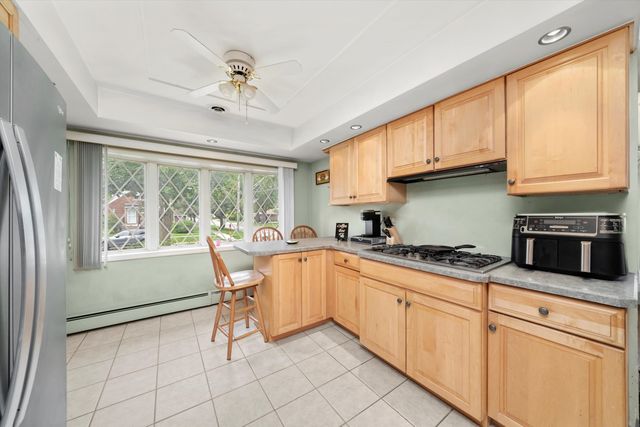 4501 Wisconsin Avenue, Forest View, IL 60402