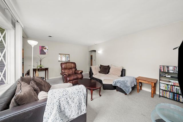 4501 Wisconsin Avenue, Forest View, IL 60402