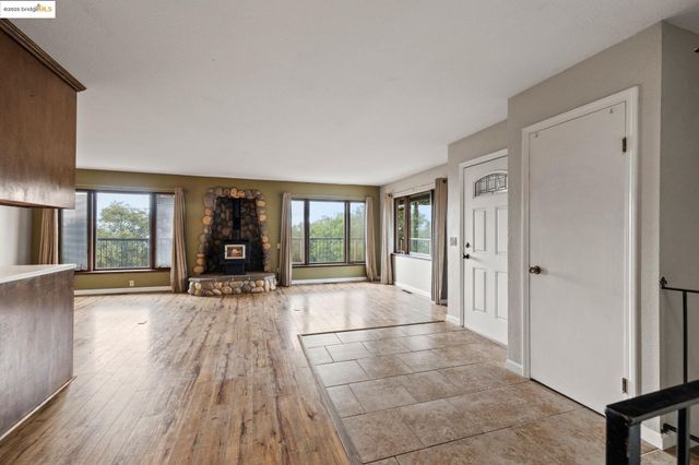 17215 Mt. Everest Court, Sonora, CA 95370