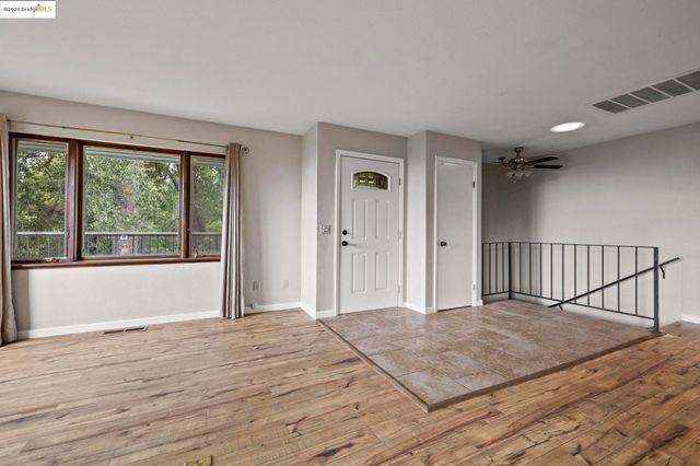 17215 Mt. Everest Court, Sonora, CA 95370