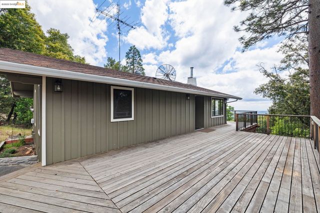 17215 Mt. Everest Court, Sonora, CA 95370