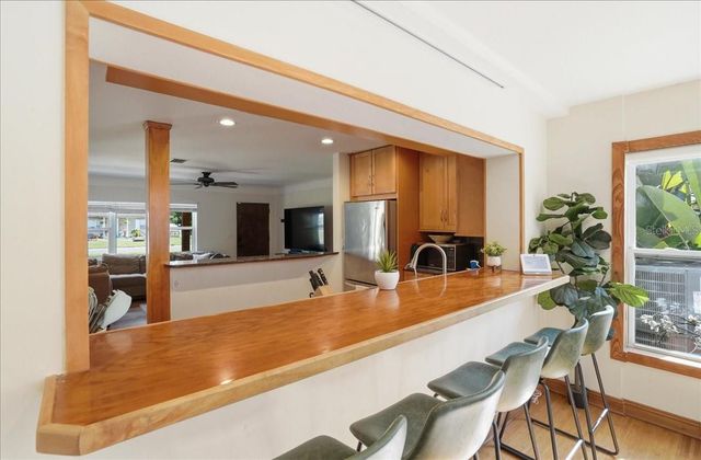 700 66TH AVENUE S, St Petersburg, FL 33705