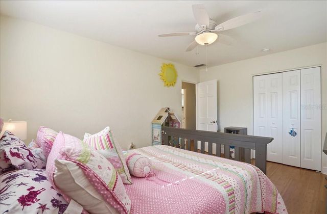 700 66TH AVENUE S, St Petersburg, FL 33705