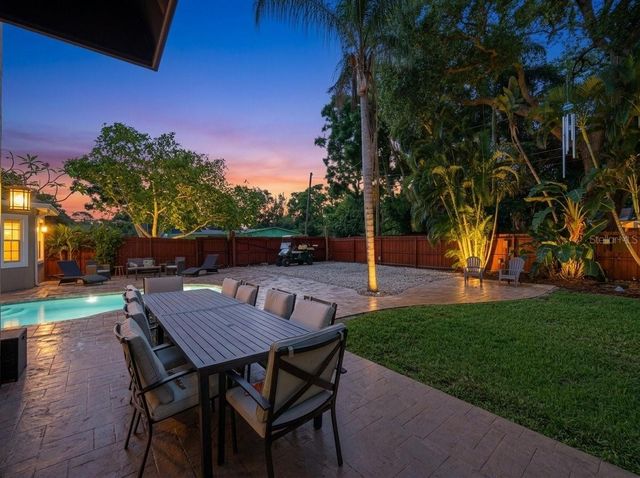 700 66TH AVENUE S, St Petersburg, FL 33705