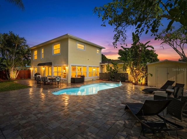 700 66TH AVENUE S, St Petersburg, FL 33705
