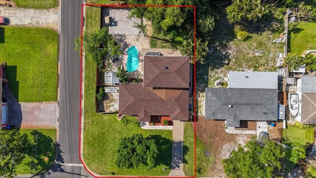 700 66TH AVENUE S, St Petersburg, FL 33705