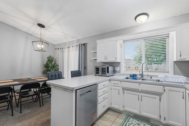 6724 92nd Court N, Brooklyn Park, MN 55445