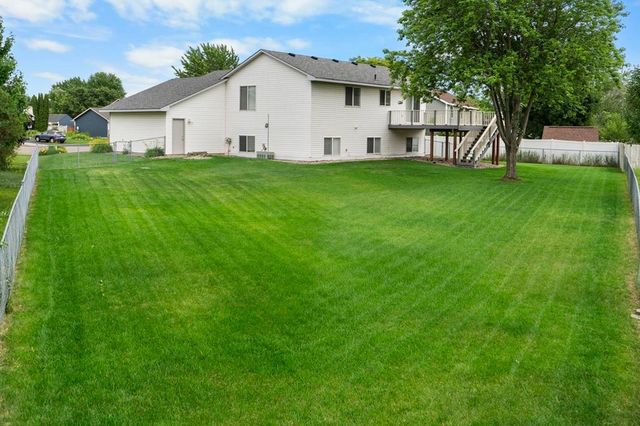 6724 92nd Court N, Brooklyn Park, MN 55445