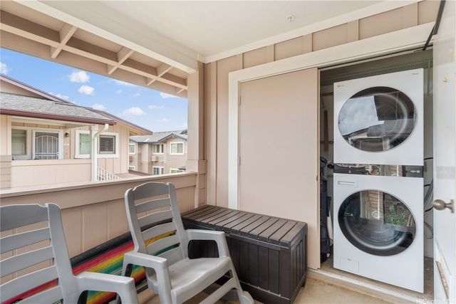 91-1015 Kamaaha Avenue 208, Kapolei, HI 96707