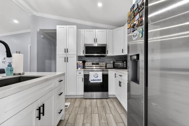 202 Elaine Circle W, West Palm Beach, FL 33409