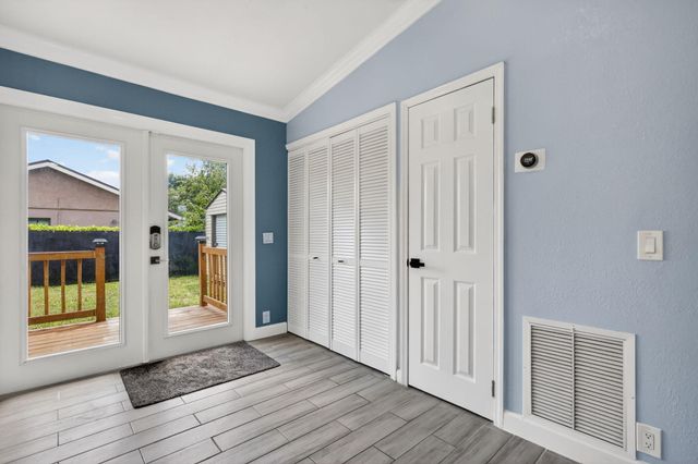 202 Elaine Circle W, West Palm Beach, FL 33409