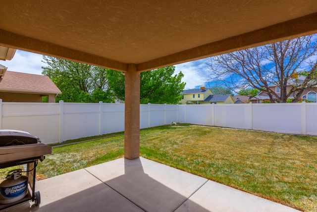 614 Silver Mountain Drive, Grand Junction, CO 81504