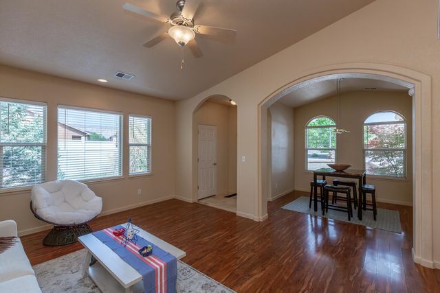 614 Silver Mountain Drive, Grand Junction, CO 81504