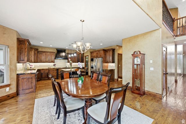1247 W ALTA CREEK CIR, South Jordan, UT 84095