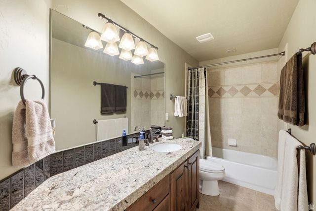 1247 W ALTA CREEK CIR, South Jordan, UT 84095