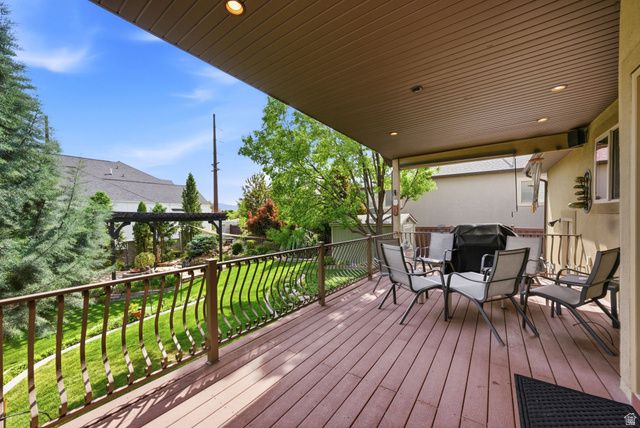 1247 W ALTA CREEK CIR, South Jordan, UT 84095