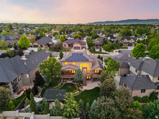 1247 W ALTA CREEK CIR, South Jordan, UT 84095
