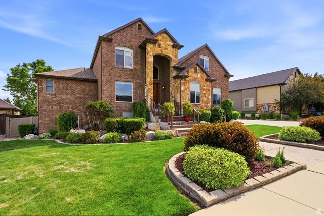 1247 W ALTA CREEK CIR, South Jordan, UT 84095