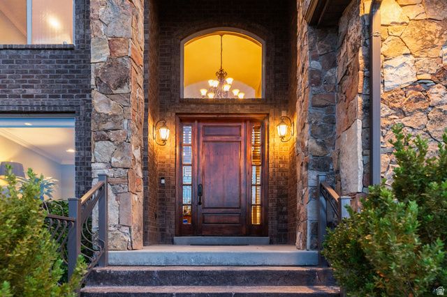 1247 W ALTA CREEK CIR, South Jordan, UT 84095