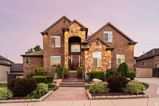 1247 W ALTA CREEK CIR, South Jordan, UT 84095