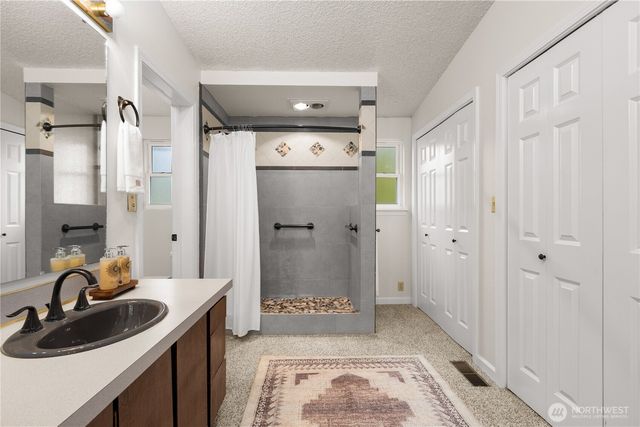 13938 15th Place SW, Burien, WA 98166