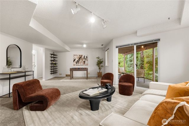 13938 15th Place SW, Burien, WA 98166