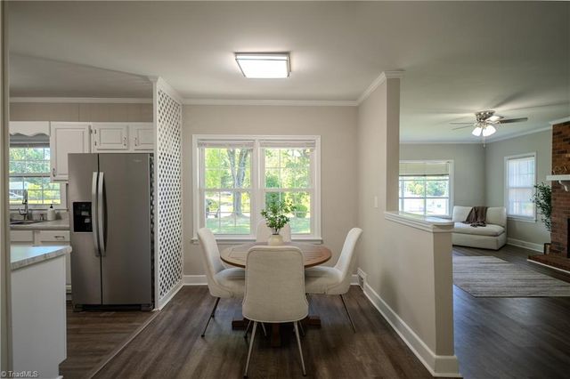 1690 Community Road, Lexington, NC 27295
