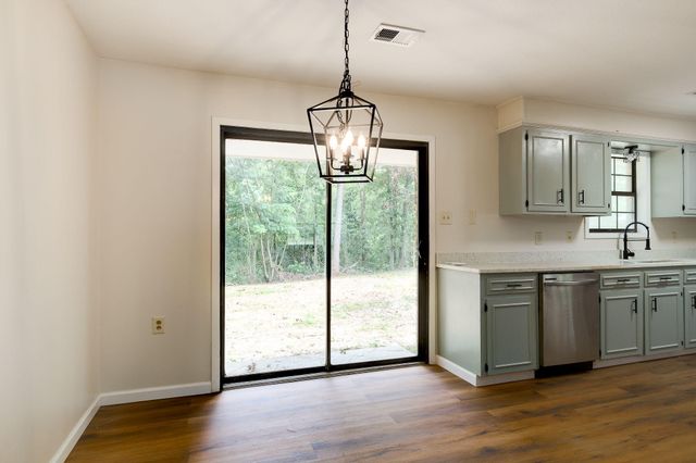 134 Sandy Run Rd., Hattiesburg, MS 39402