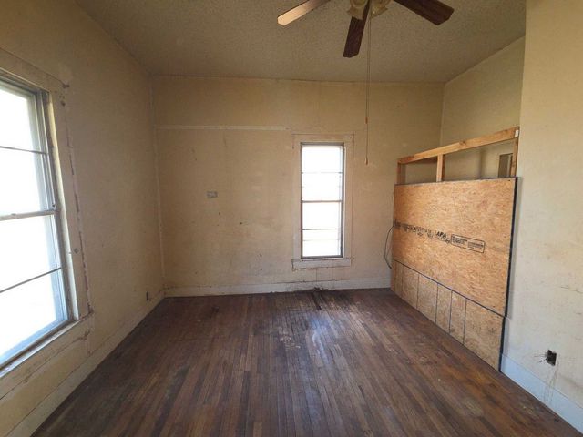 226 W Texas Street, Denison, TX 75020