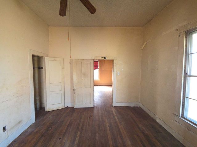 226 W Texas Street, Denison, TX 75020