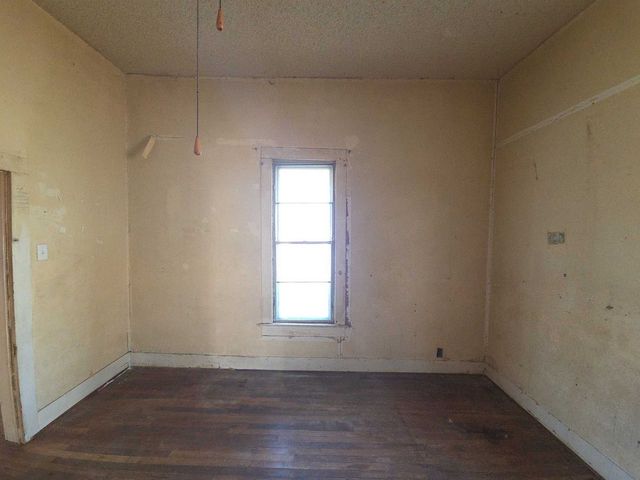 226 W Texas Street, Denison, TX 75020